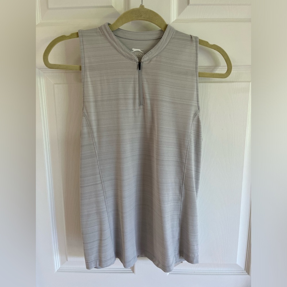 LIKE NEW Slazenger Ladies Golf Top